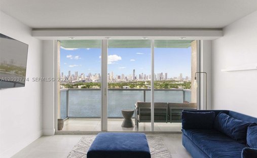 Condo in Miami Beach, Florida, United States 1