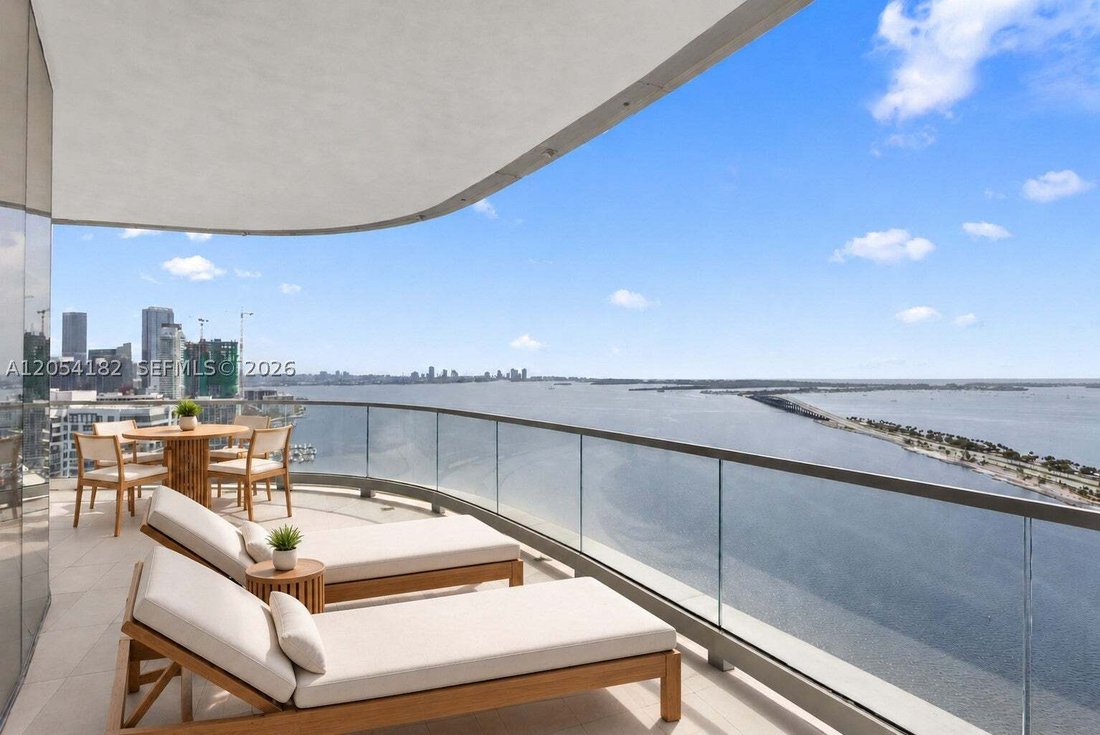 Condo in Miami, Florida, United States 5 - 18449503