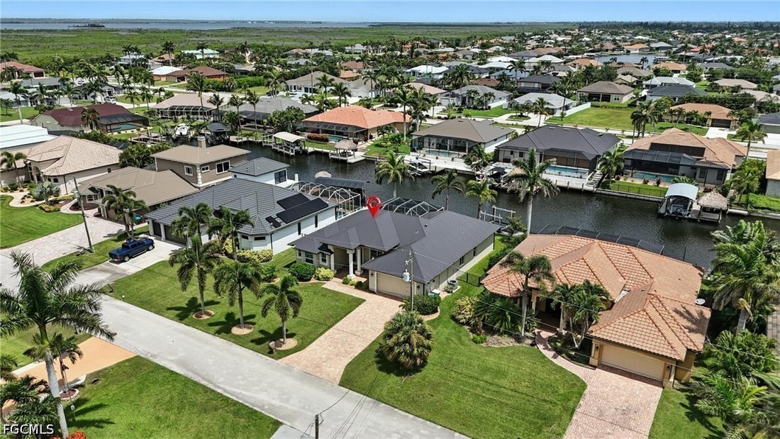 House in Cape Coral, Florida, United States 5 - 19023860