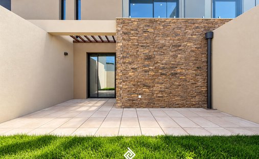 Maison à São Félix da Marinha, District de Porto, Portugal 1