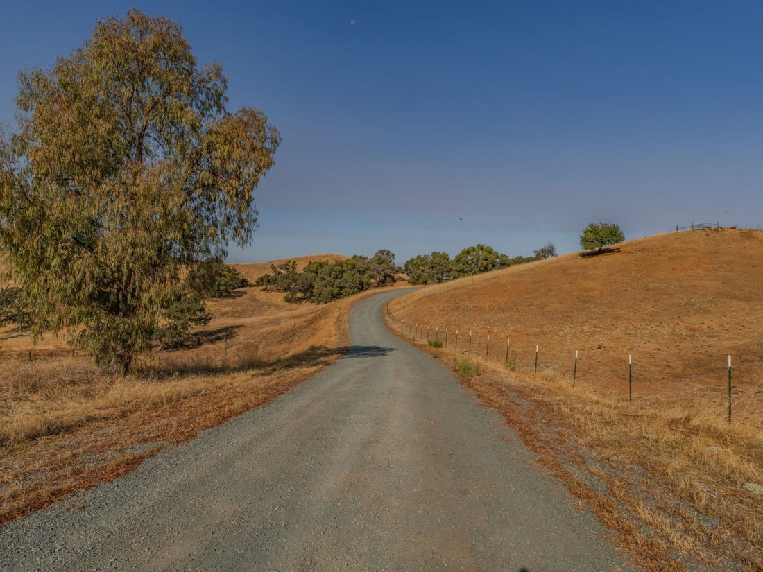 Land in Ione, California, United States 1 - 19027469