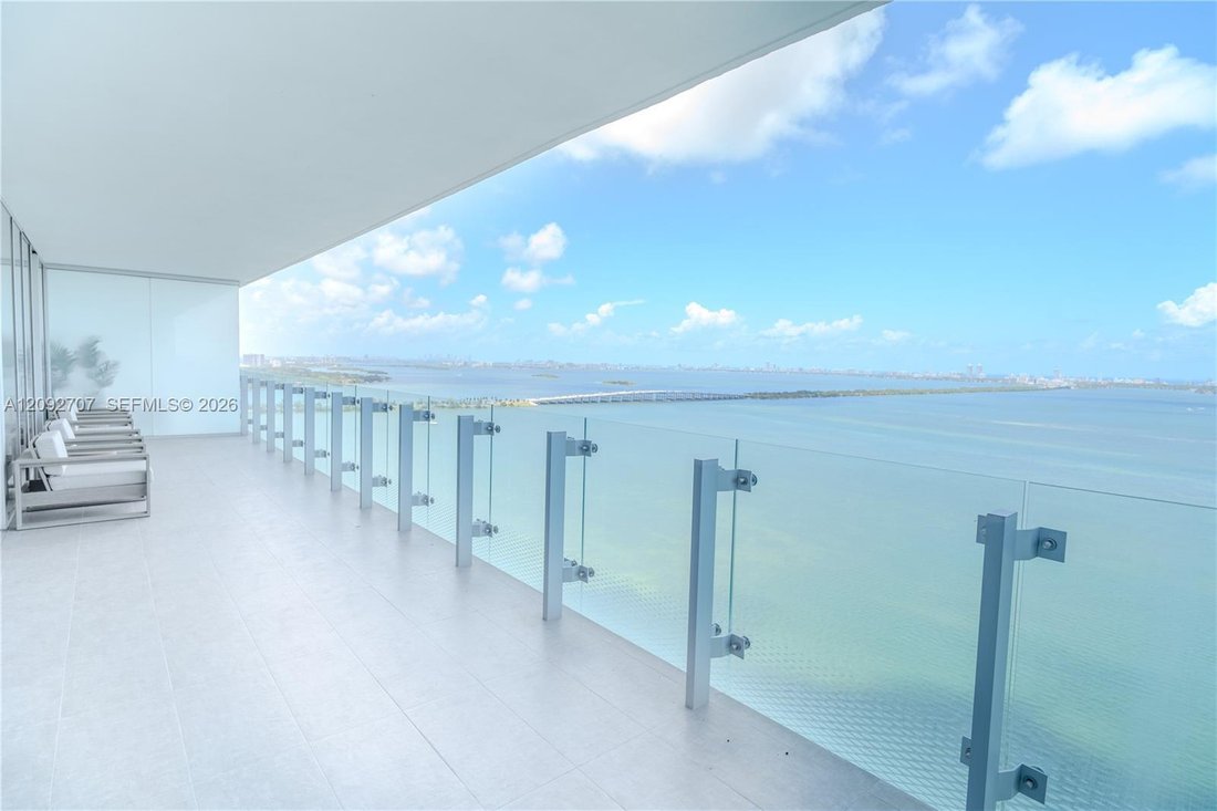 Condo in Miami, Florida, United States 2 - 19025174
