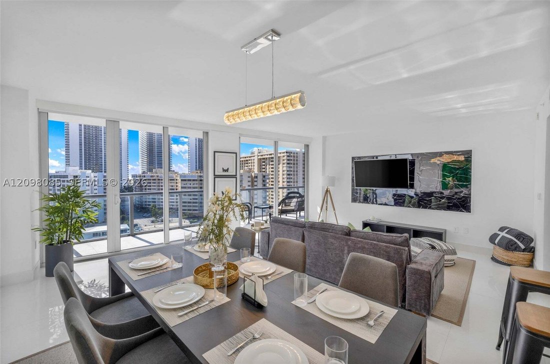 Condo in Hallandale Beach, Florida, United States 2 - 19023362