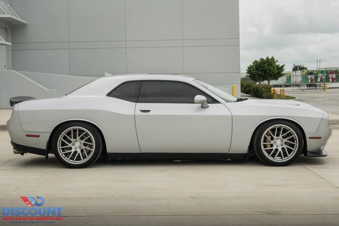 Coupe in Opa Locka, FL, United States 4 - 19032942