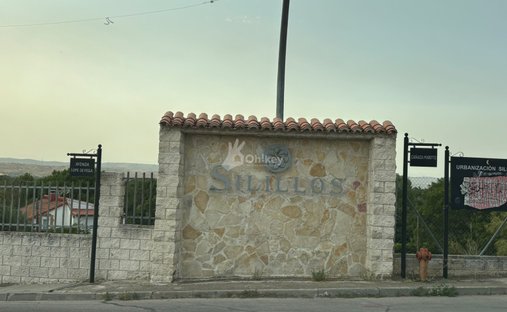 House in Valdetorres de Jarama, Comunidad de Madrid, Spain 1