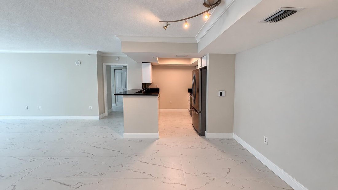 Condo in Boca Raton, Florida, United States 4 - 19030843