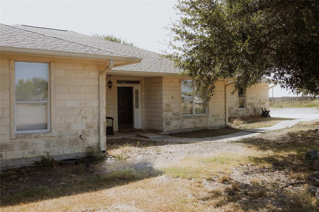 House in Coupland, Texas, United States 5 - 19024005