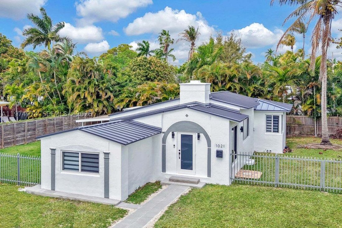 House in Miami, Florida, United States 1 - 17350344