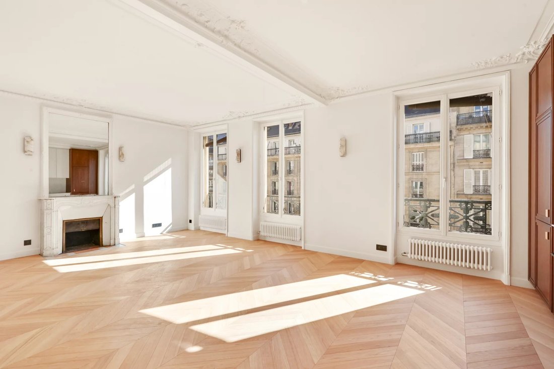 Apartment in Saint Merri, Paris 4e Arrondissement, Paris 4 - 19029978