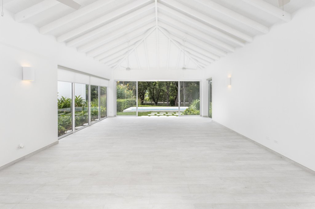 Appartamento a Mount Standfast, Saint James, Barbados 1 - 19023055