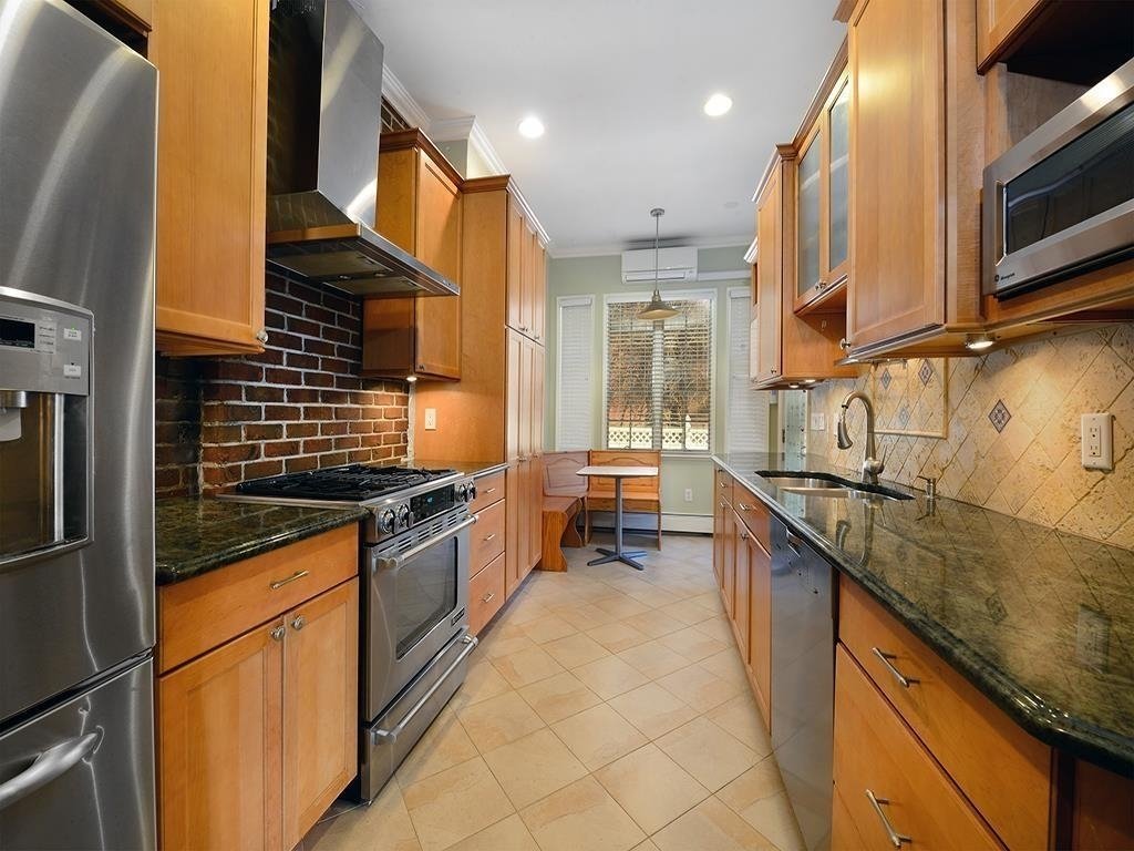 House in Hoboken, New Jersey, United States 5 - 19021313