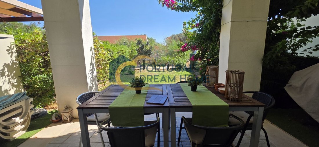 Townhouse in Ferreiras, Algarve, Portugal 1 - 19025507