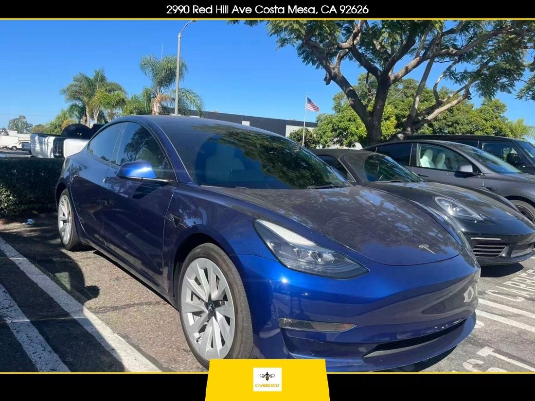 Sedan in Costa Mesa, CA, United States 1 - 18996947
