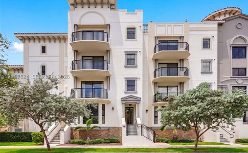 Condo in Coral Gables, Florida, United States 1