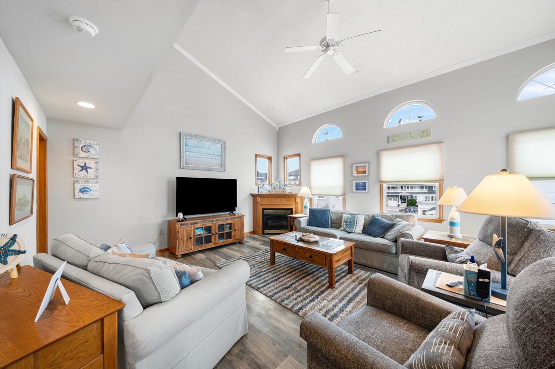 Townhouse in Sea Isle City, New Jersey, United States 3 - 19022750