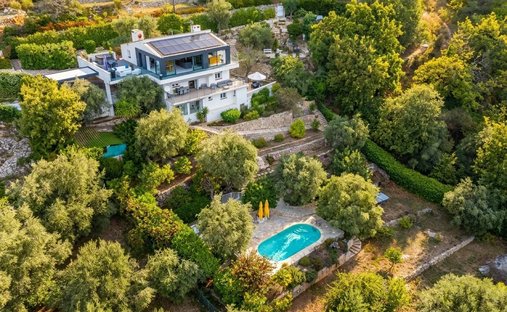 Villa en Gattières, Provenza-Alpes-Costa Azul, Francia 1