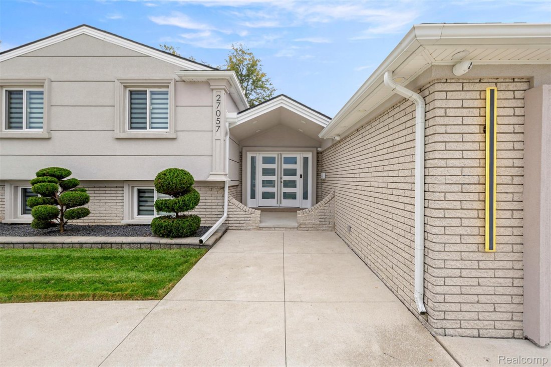 House in Dearborn, Michigan, United States 1 - 19029337