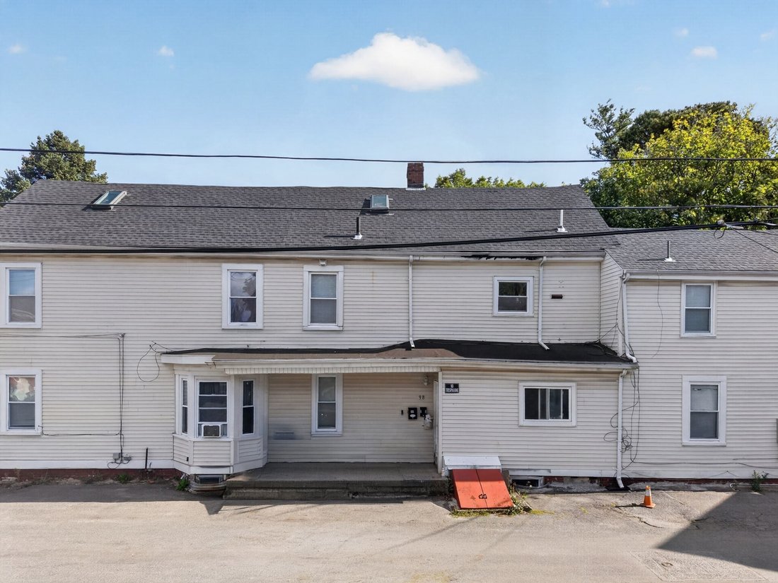 House in Lynn, Massachusetts, United States 2 - 19033634