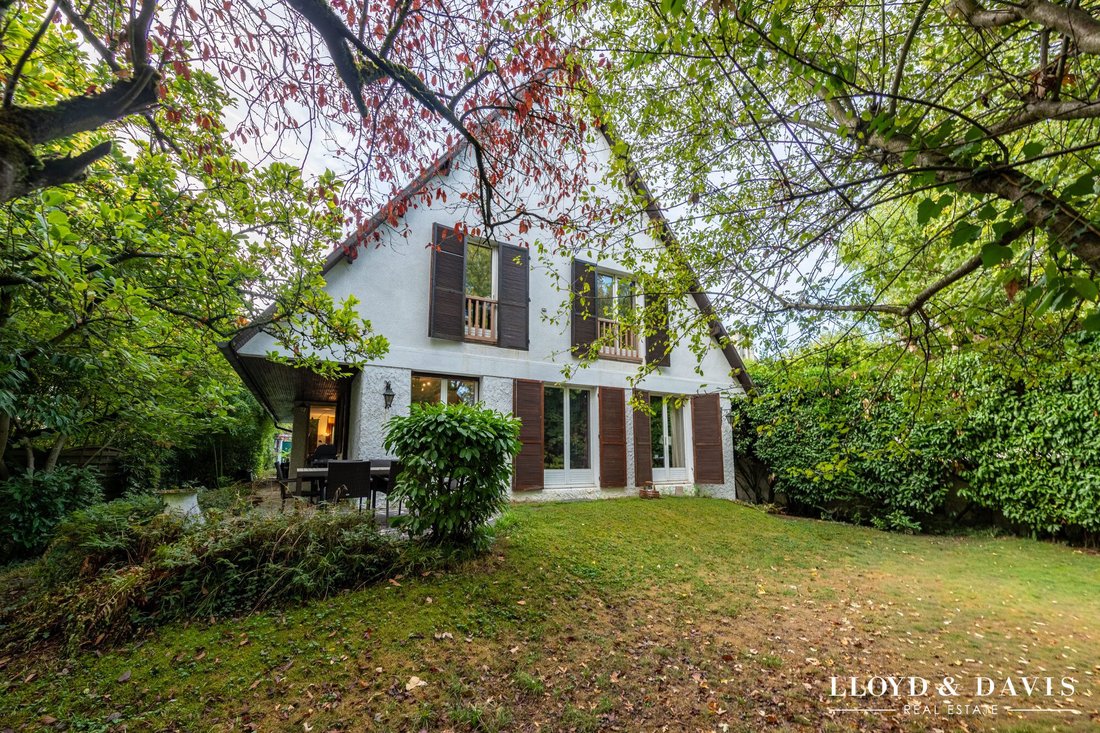 House in Bourg-La Feuillaume Nord, La Celle-Saint-Cloud, France 4 - 19026686