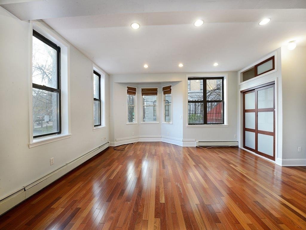 House in Hoboken, New Jersey, United States 2 - 19021313