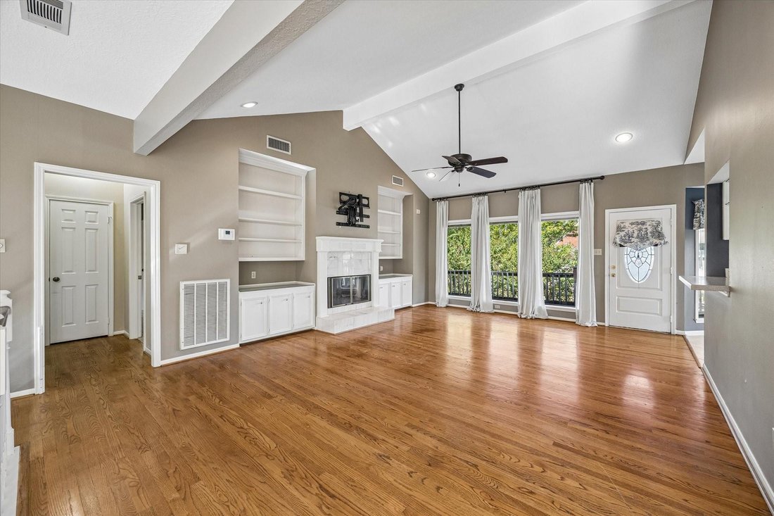 House in Conroe, Texas, United States 3 - 19029467