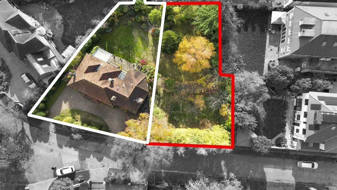 House in Breakspear, Bromley, England 1 - 19023028