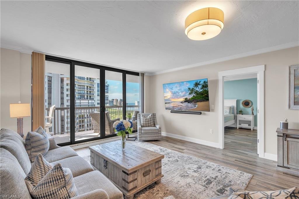 Condo in Naples, Florida, United States 3 - 19032185