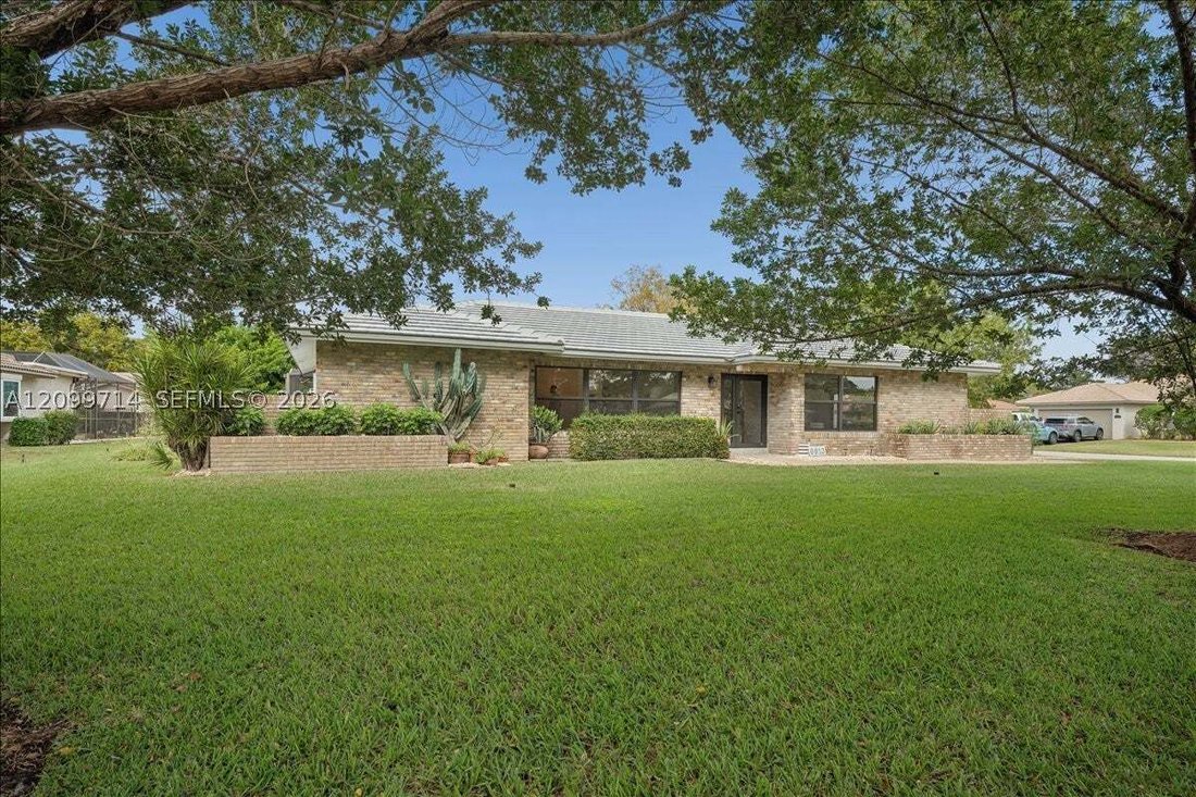 House in Coral Springs, Florida, United States 1 - 19023328