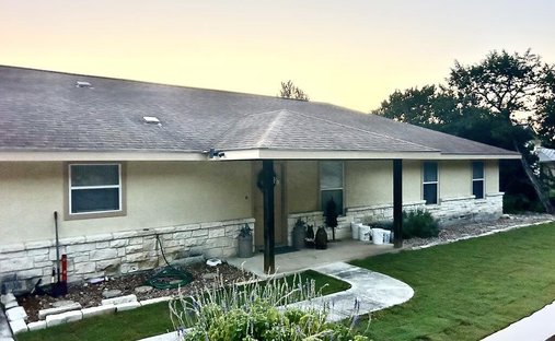 House in Ingram, Texas, United States 1