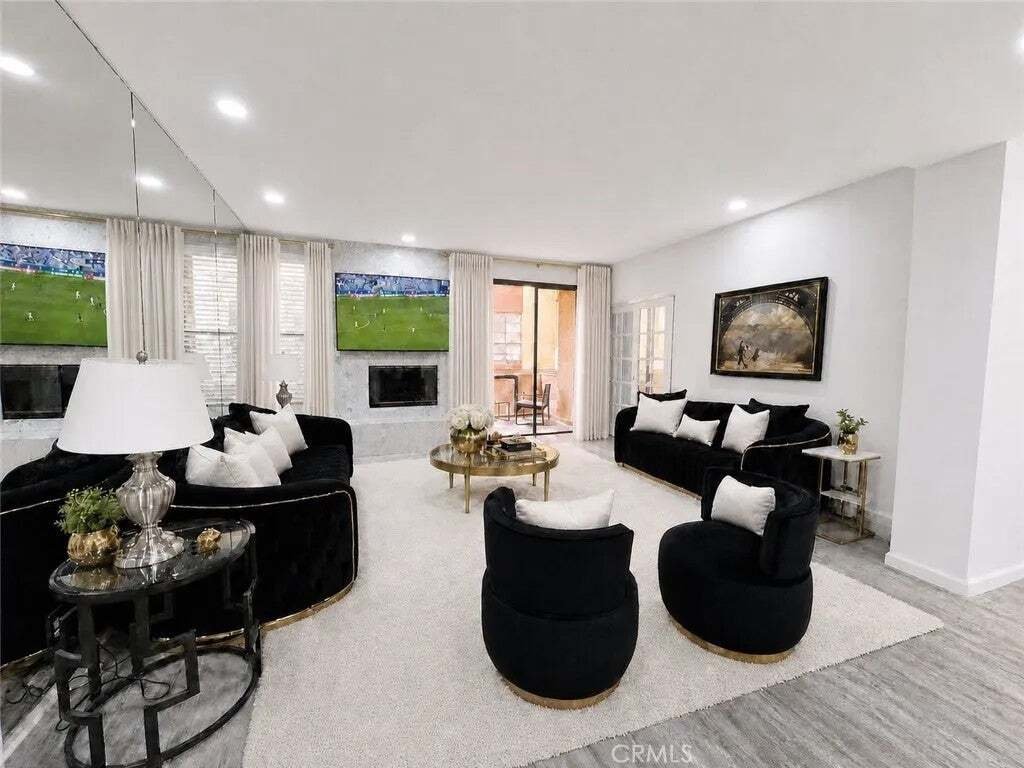 Condo in Beverly Hills, California, United States 1 - 19024440