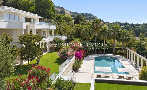 Villa in Cap-d'Ail, Provence-Alpes-Côte d'Azur, France 1