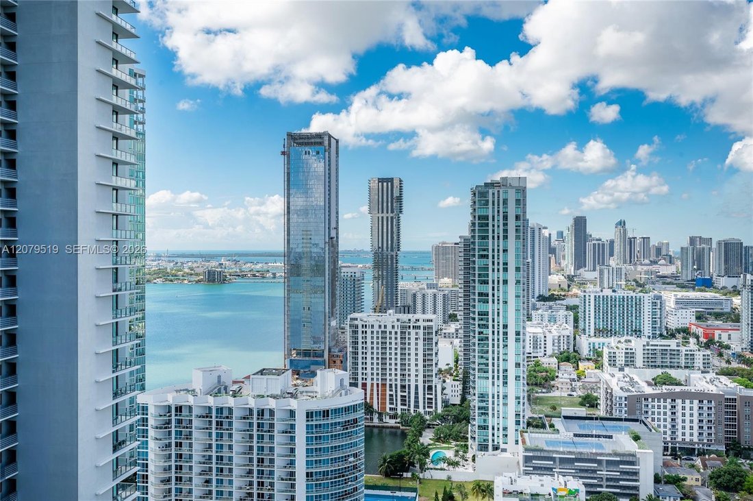 Condo in Miami, Florida, United States 1 - 19025161