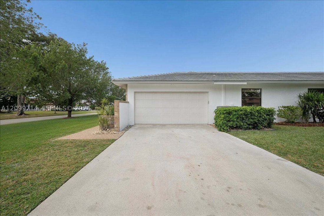 House in Coral Springs, Florida, United States 2 - 19023328
