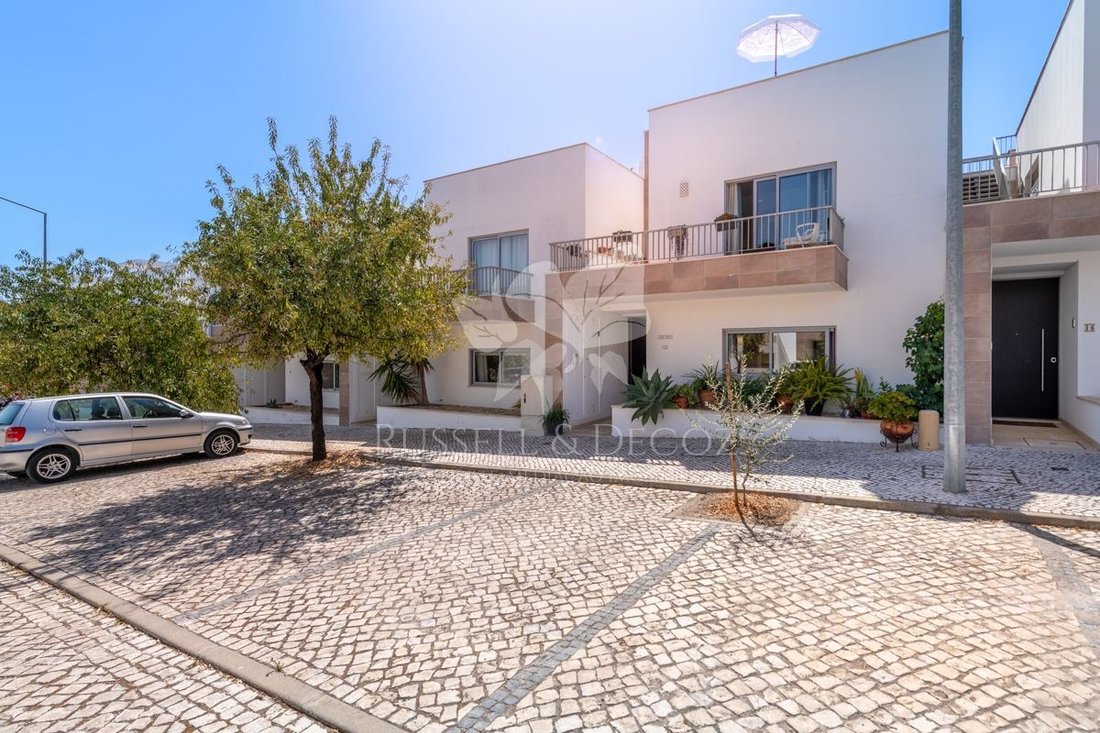 Townhouse in Moncarapacho, Algarve, Portugal 2 - 19025501