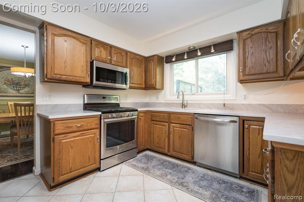 House in Farmington Hills, Michigan, United States 4 - 19027386
