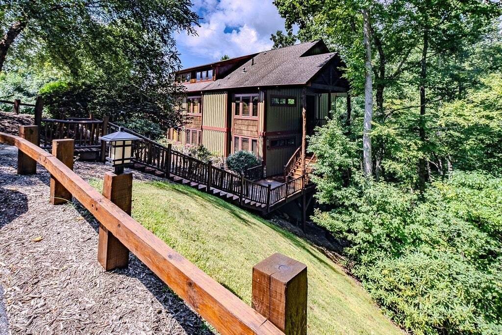 Condo in Elk Park, North Carolina, United States 1 - 19026881