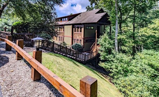 Condo in Elk Park, North Carolina, United States 1