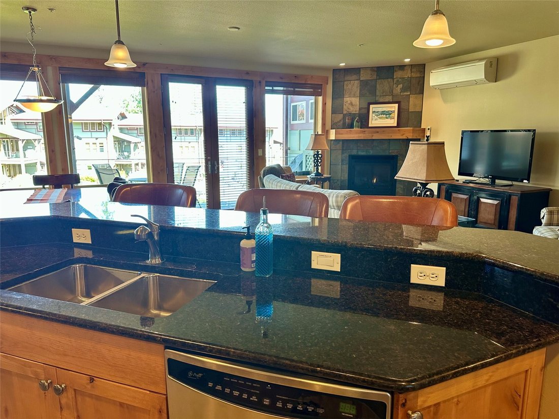 Condo in Rollins, Montana, United States 5 - 19028143