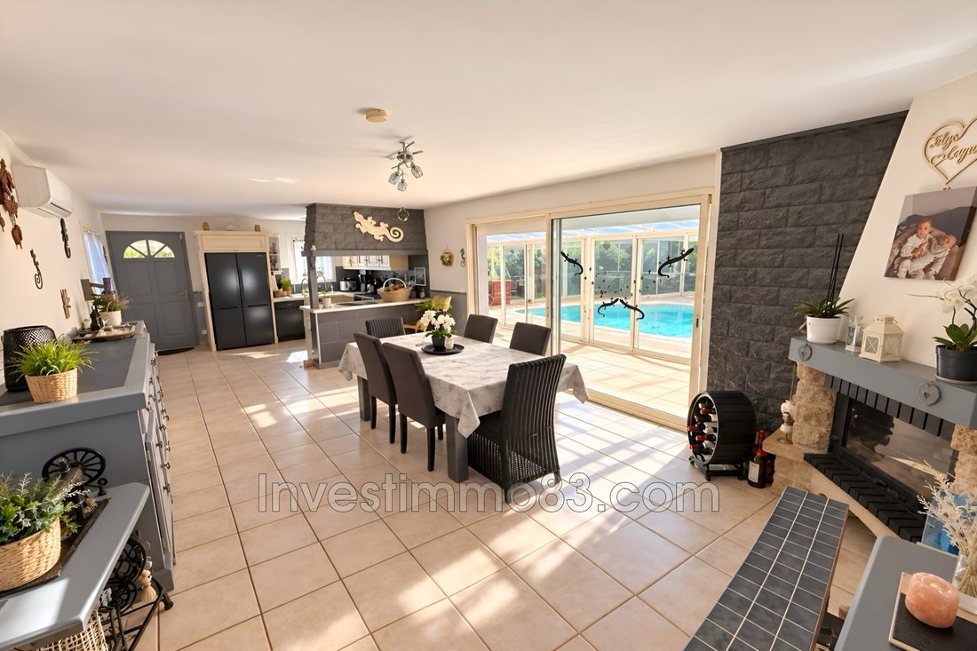 Villa in Tourves, Provence-Alpes-Côte d'Azur, France 4 - 19021406