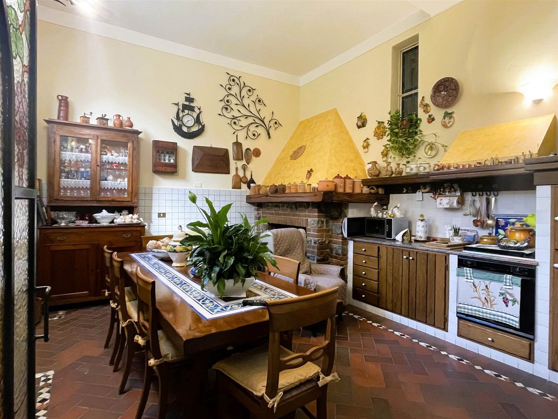 Country House in Quiesa, Massarosa, Tuscany 2 - 19031239