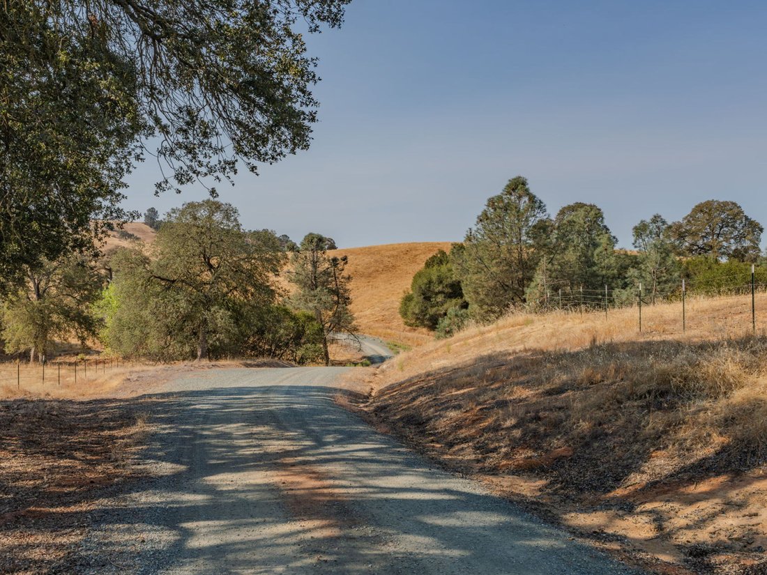 Land in Ione, California, United States 4 - 19027469