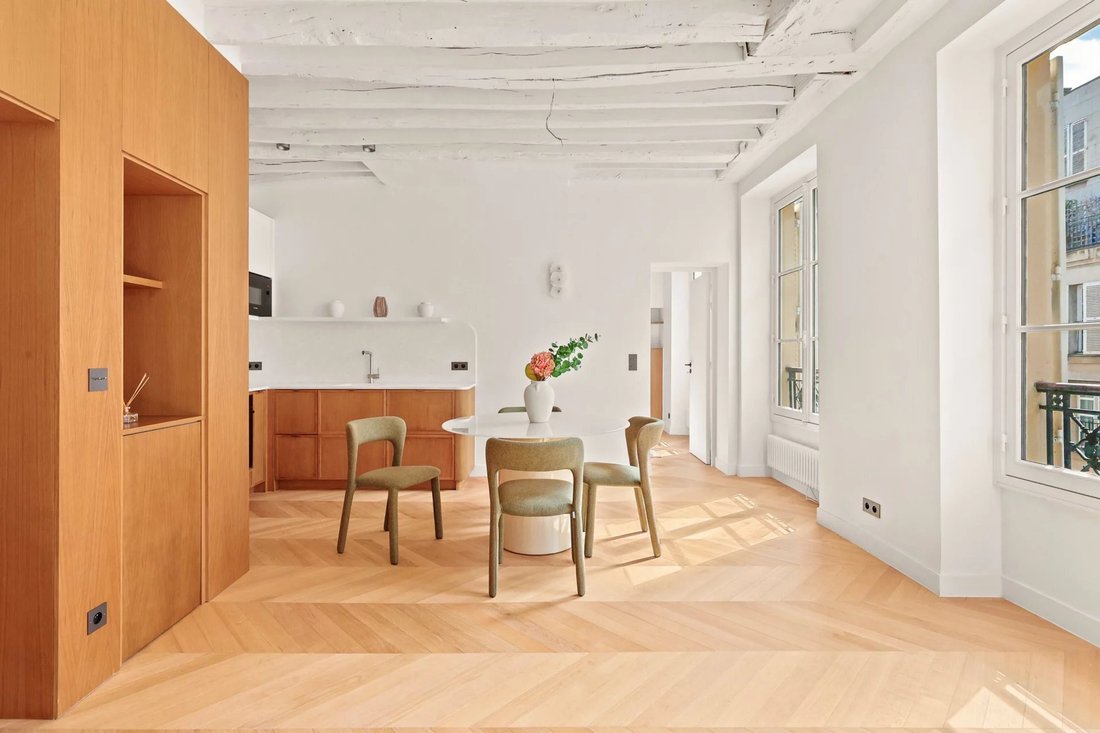 Apartment in Invalides, Paris 7e Arrondissement, Paris 4 - 19029973