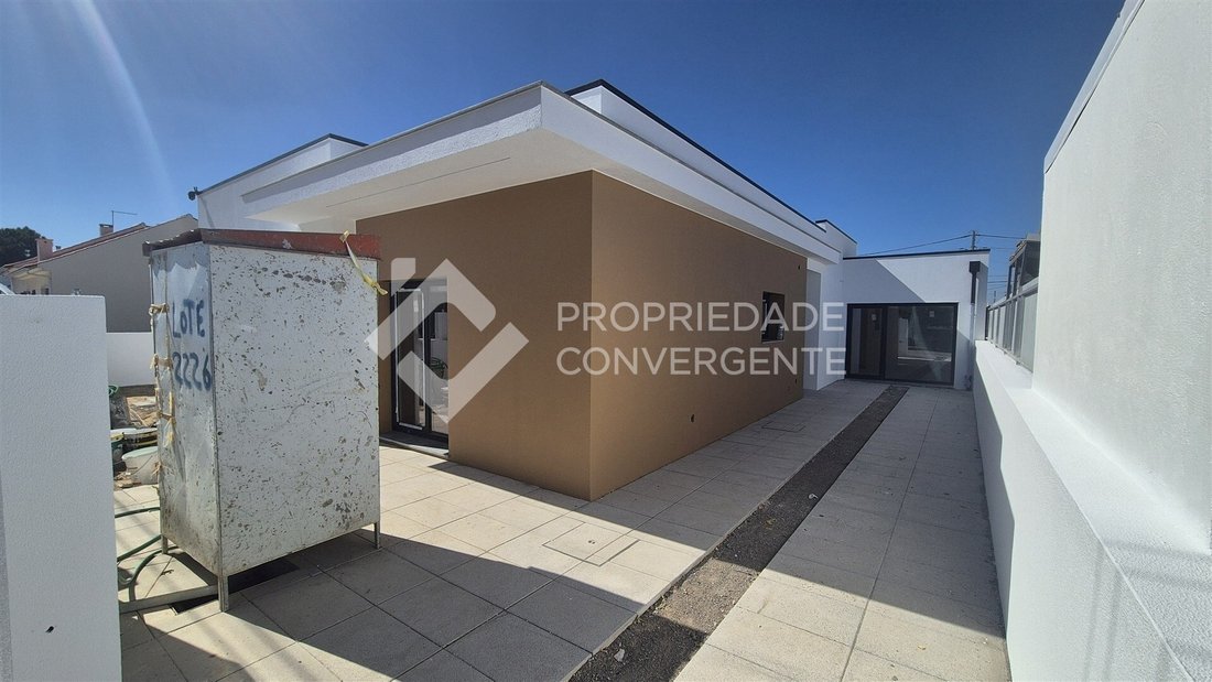 House in Fernao Ferro, Setubal, Portugal 2 - 19030571