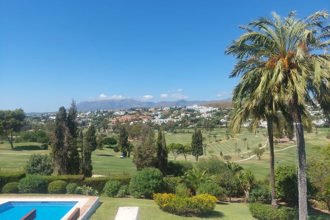 Appartamento a Estepona, Andalusia, Spagna 1 - 19030813