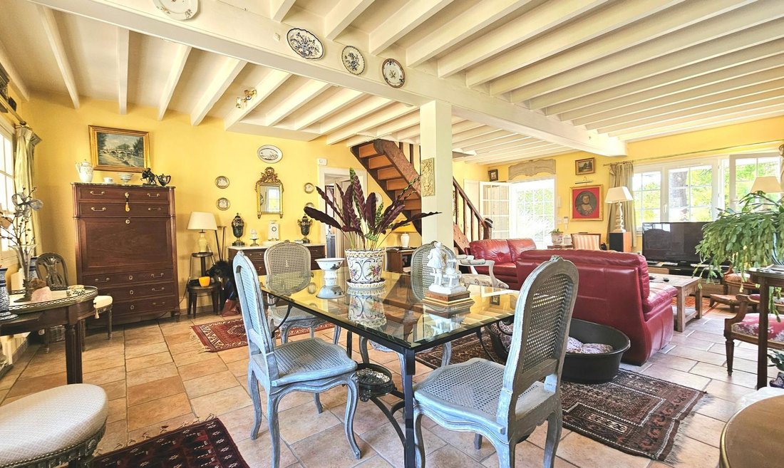 Casa en Villiers-Saint-Frédéric, Isla de Francia, Francia 5 - 18233287