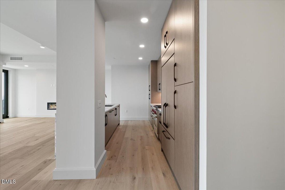 Condo in Durham, North Carolina, United States 5 - 19020547