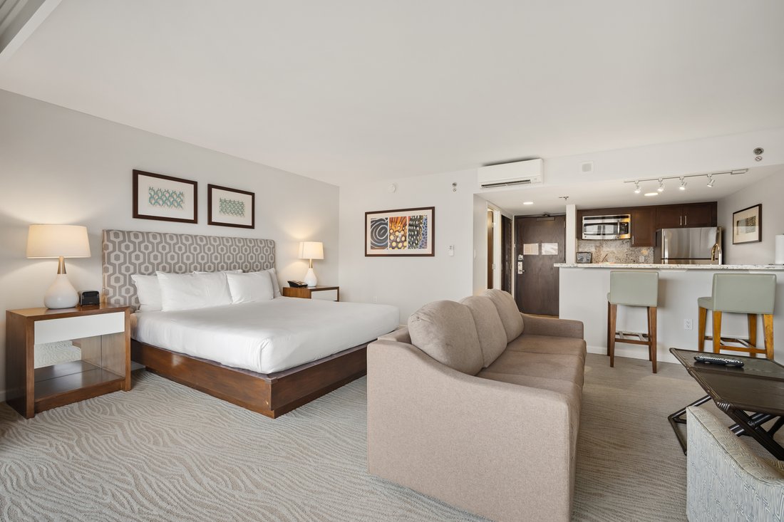 Condo in Honolulu, Hawaii, United States 4 - 19027480