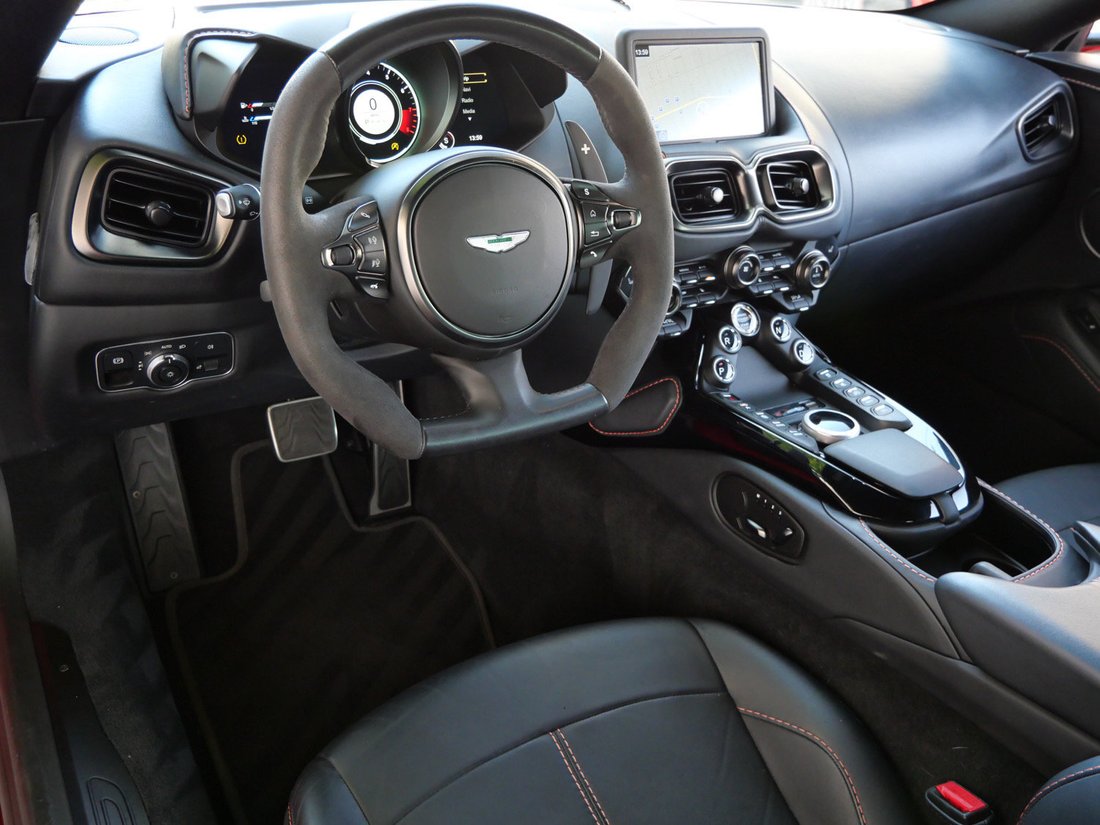 Coupe in Beverly Hills, CA, United States 3 - 19027860