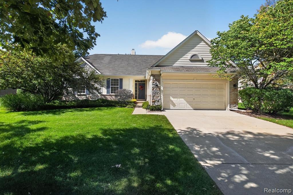 Condo in Canton, Michigan, United States 1 - 19020827