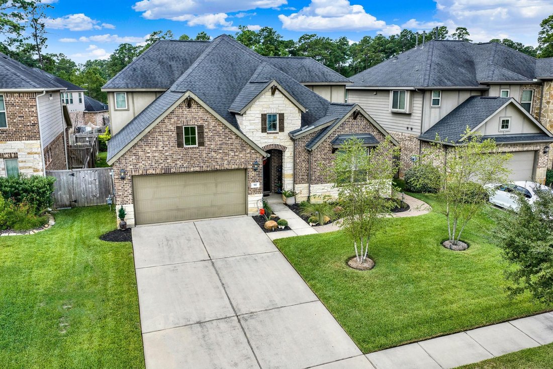 House in Pinehurst, Texas, United States 3 - 19024740